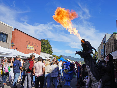 pumpkinfest fire breathing dragon franklin north carolina